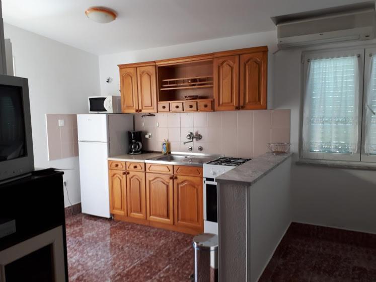 Apartments Rovis Tar-Vabriga Bagian luar foto